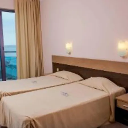 Bijou Hotel 3*
