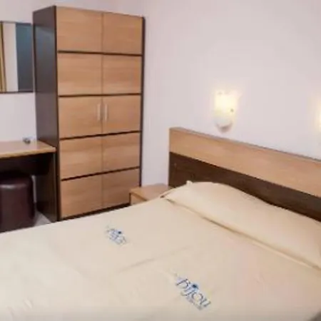 Szálloda Bijou Ravda