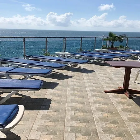 Szálloda Bijou Ravda