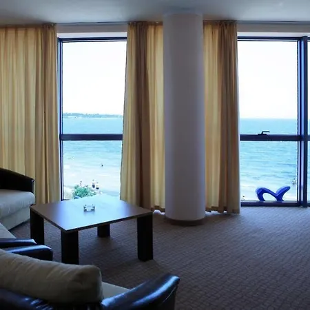 Szálloda Bijou Ravda