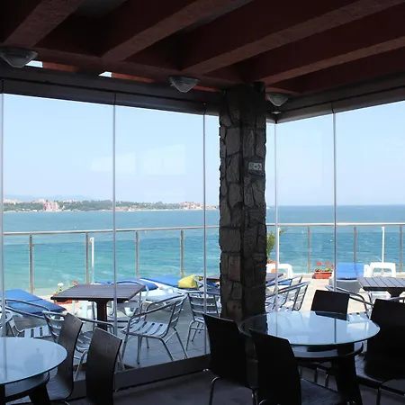 Bijou Szálloda Ravda