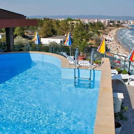 Bijou Hotel 3*